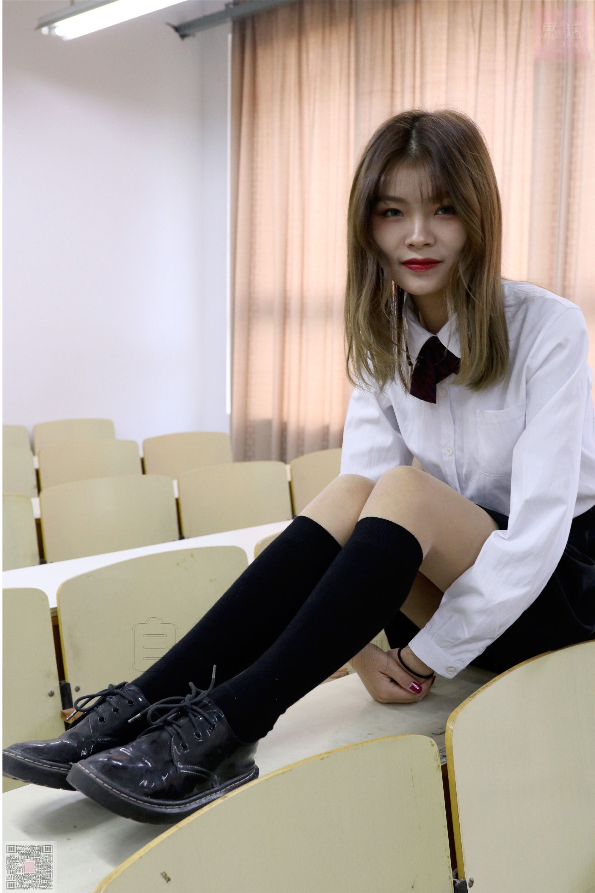 SiHua思话  SH047 可乐 大四学姐的最后一次重温